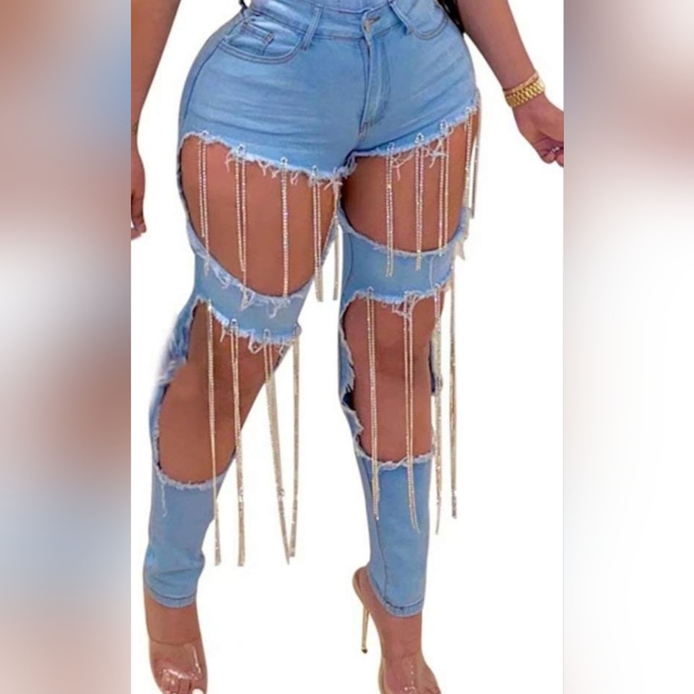 Distressed Denim Jeans with Chain Details